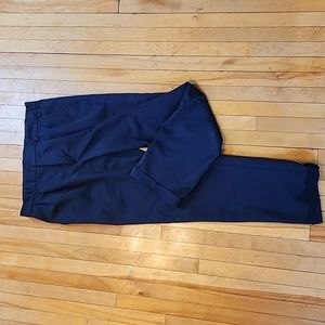 Van Heusen Men's dress pants 34W34L dark blue 💙